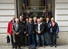 Gruppenbild vor Hofzuckerbäcker Demel : 37k5 Jahre 2012, Europa, Klassentreffen, Wien, Wien 37komma5, europe, jAlbum, Österreich