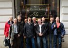 Gruppenbild vor Hofzuckerbäcker Demel : 37k5 Jahre 2012, Europa, Klassentreffen, Wien, Wien 37komma5, europe, jAlbum, Österreich